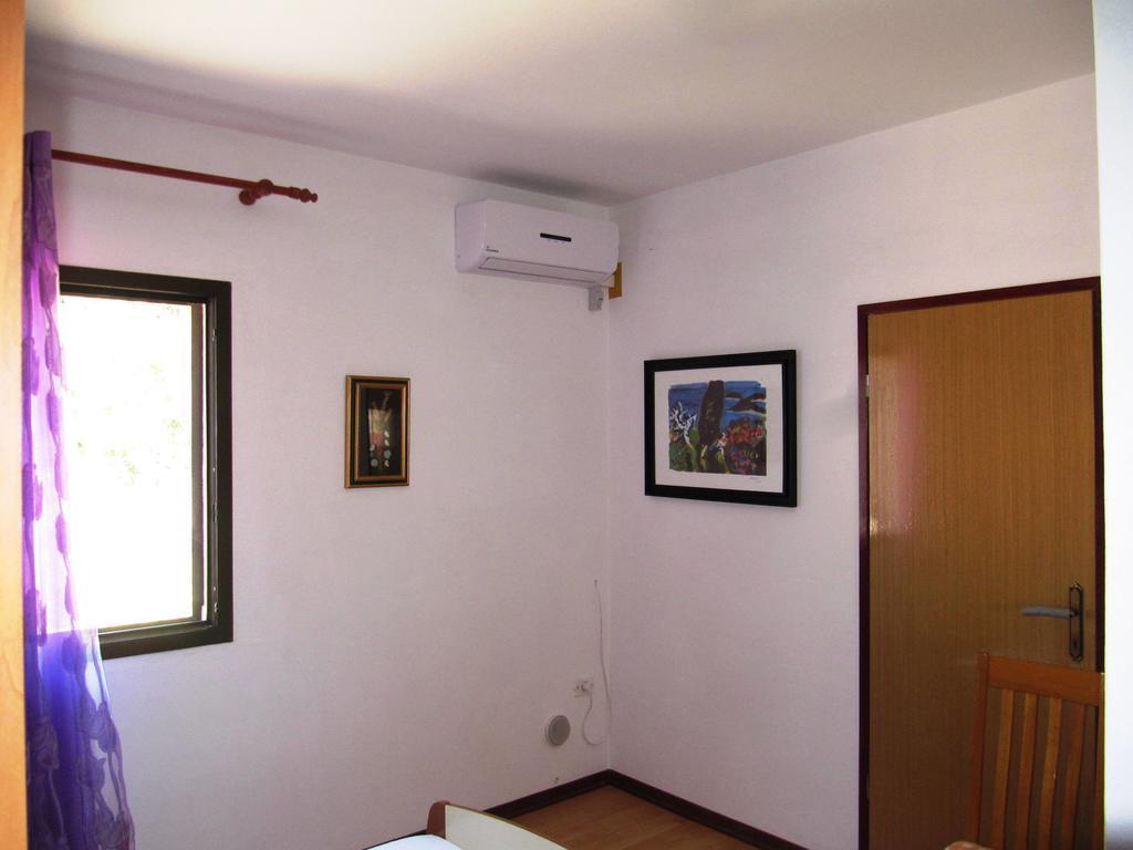 Apartmans And Rooms Dunjini Dvori Korčula Exterior foto